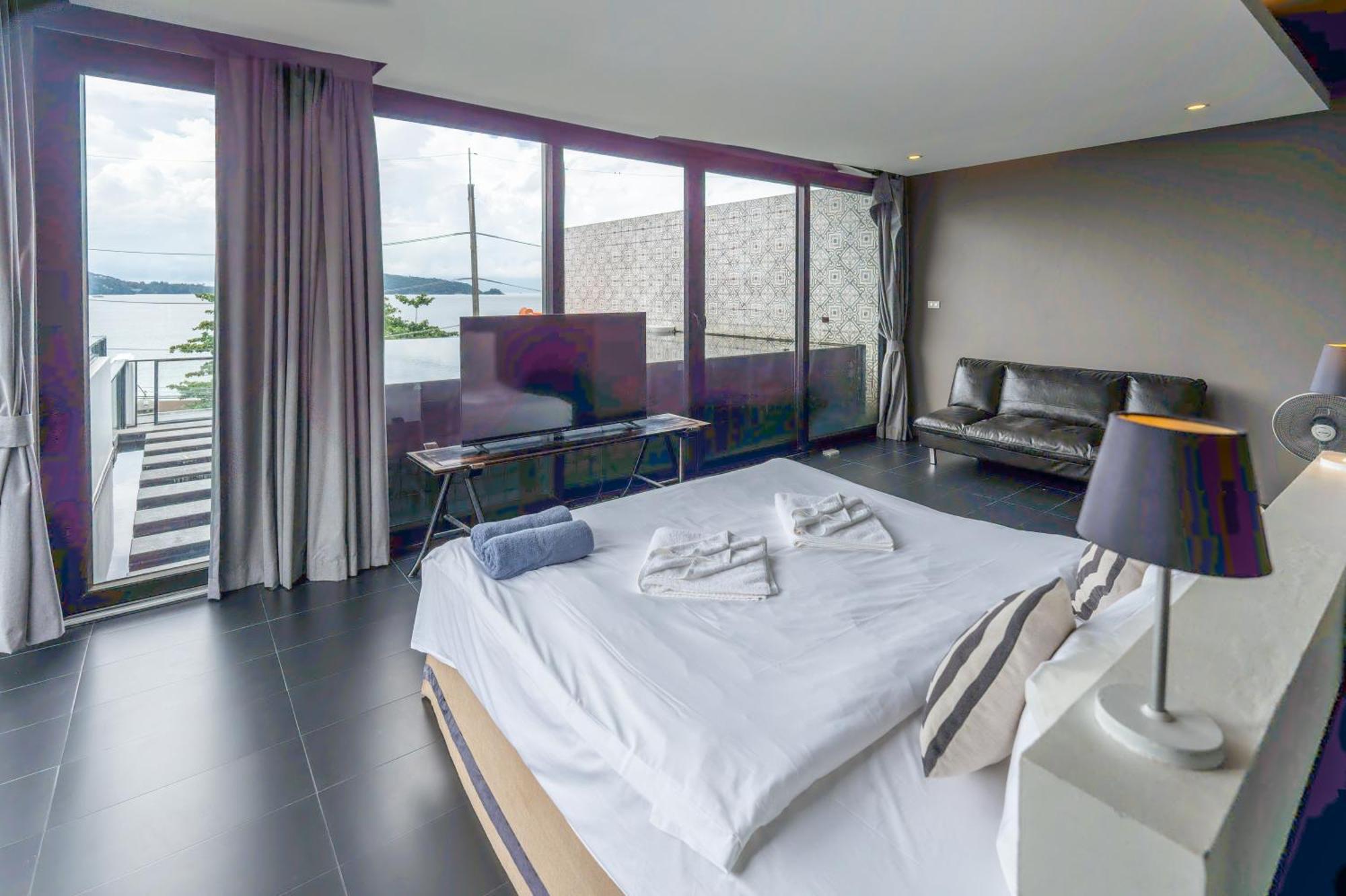 See Sea Villa Hotel Patong Esterno foto