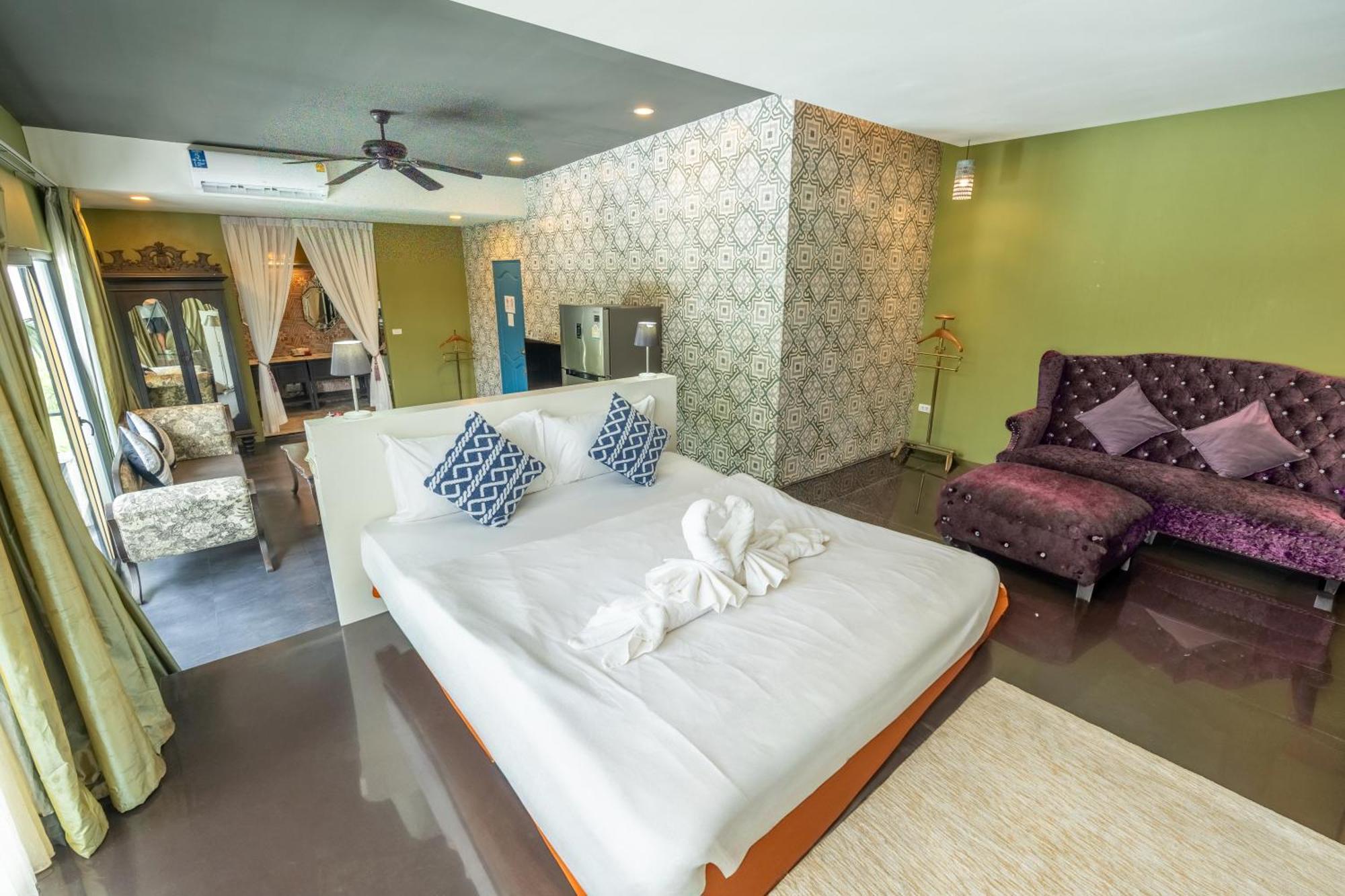 See Sea Villa Hotel Patong Esterno foto