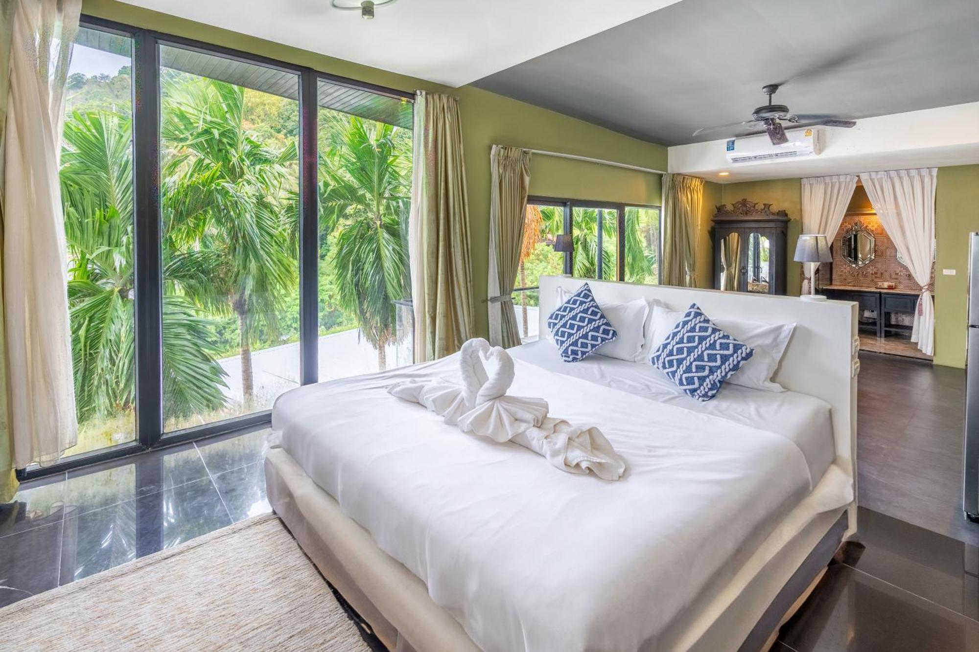 See Sea Villa Hotel Patong Esterno foto