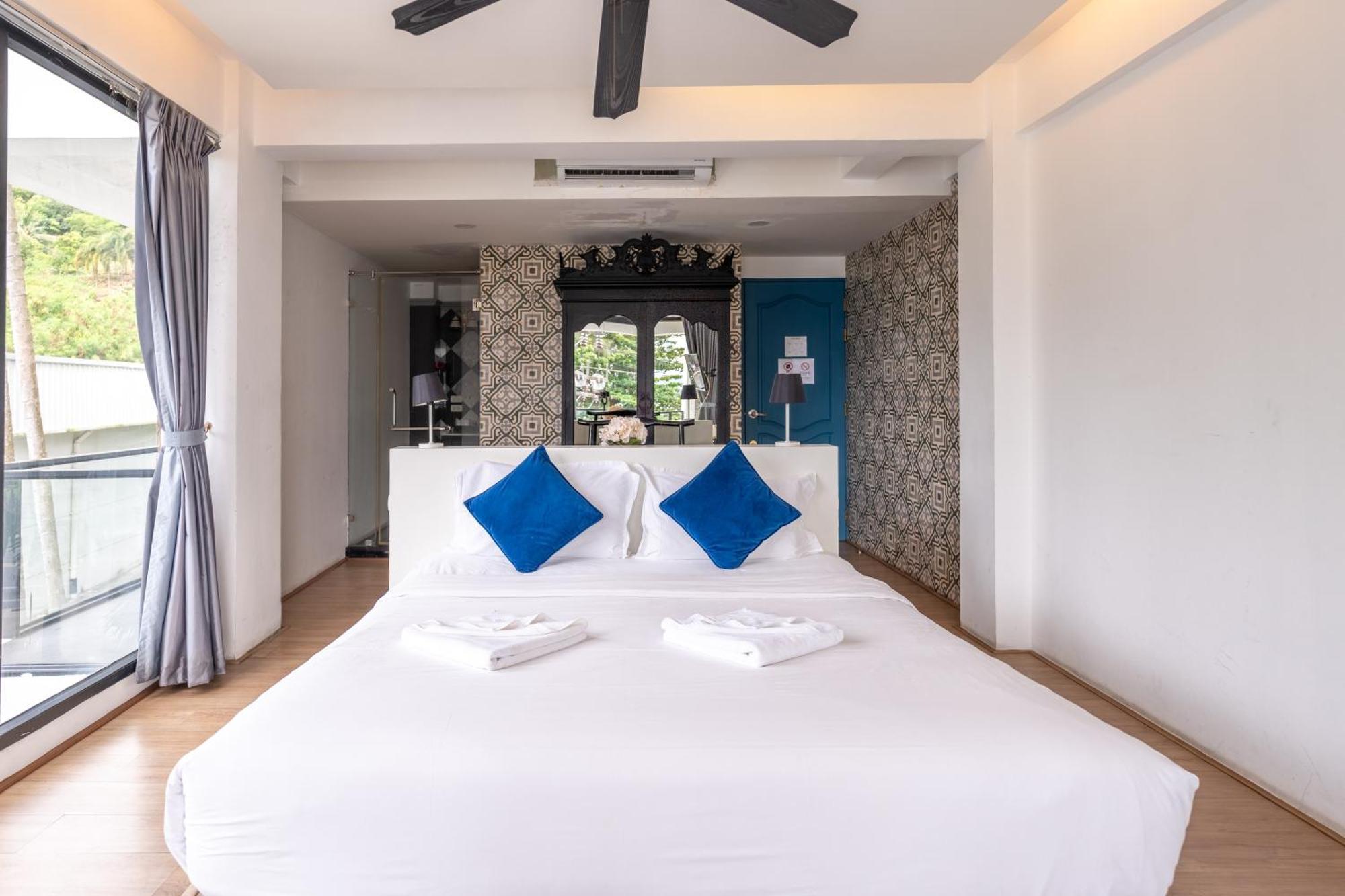 See Sea Villa Hotel Patong Esterno foto