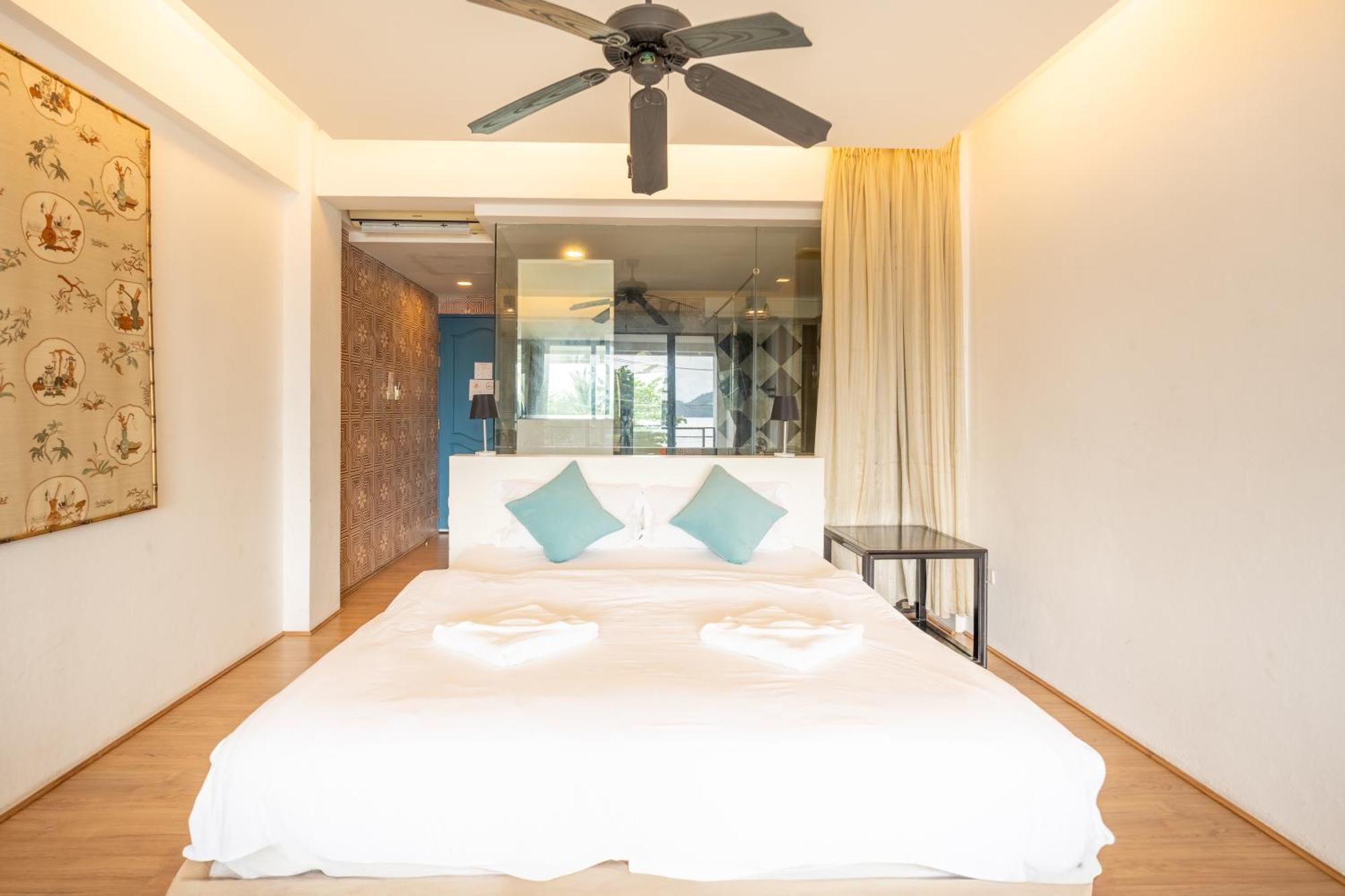 See Sea Villa Hotel Patong Esterno foto