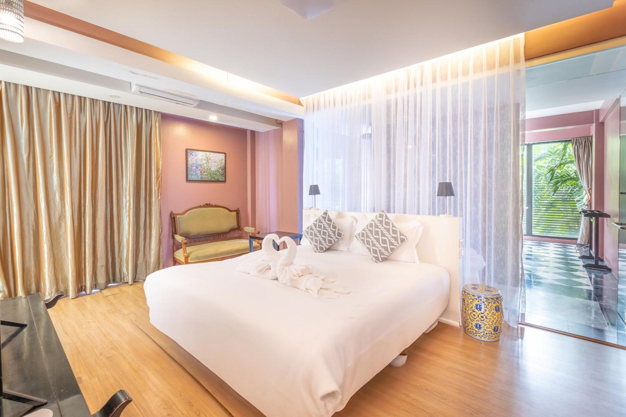 See Sea Villa Hotel Patong Esterno foto